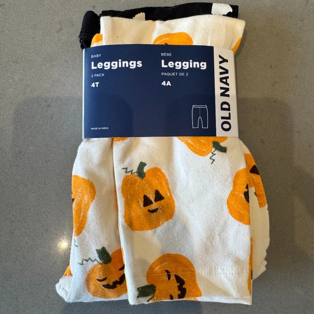 2 pack of Old Navy Halloween Leggings size 4T